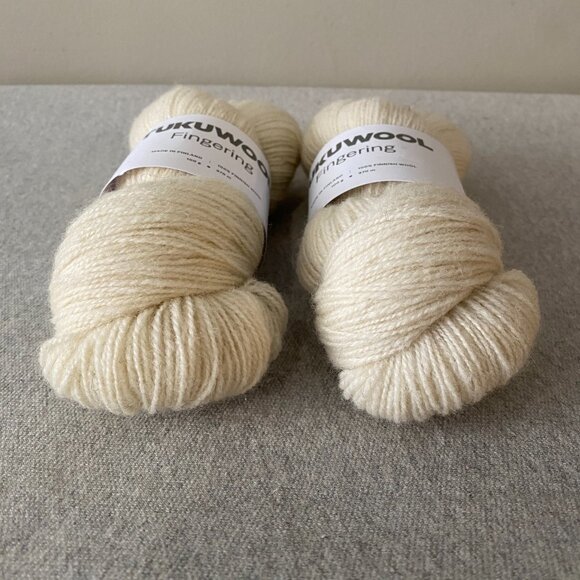 NWT Tukuwool Fingering Colour 01 Sake Lot of 2 - Picture 5 of 8